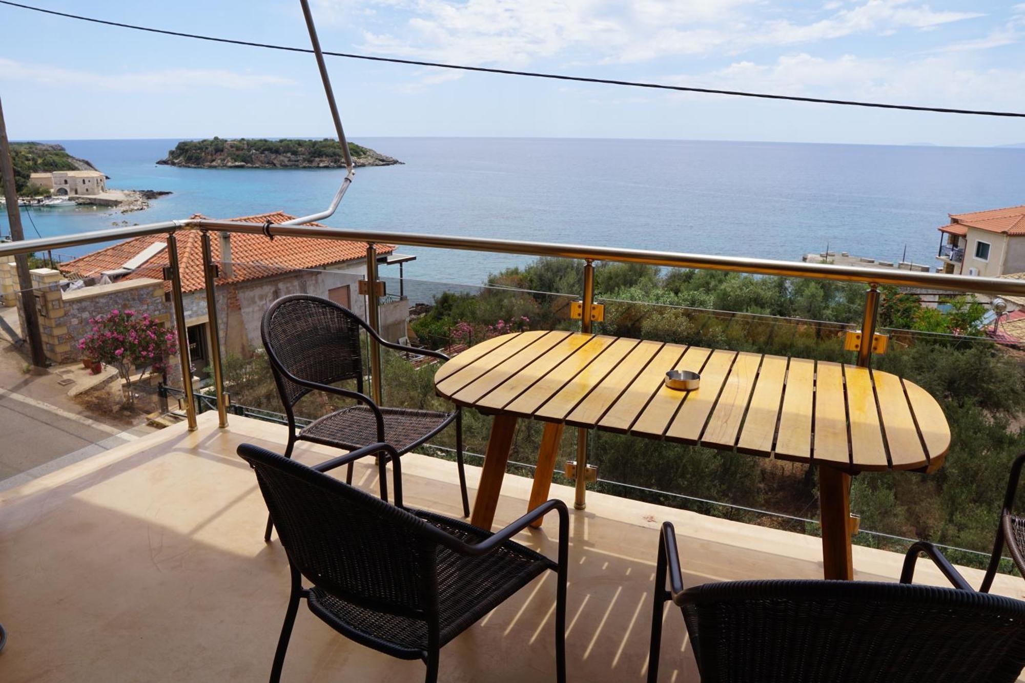 Sea And Sun Apartments 303 Ιδιωτικό Διαμέρισμα Kardamyli Exterior photo