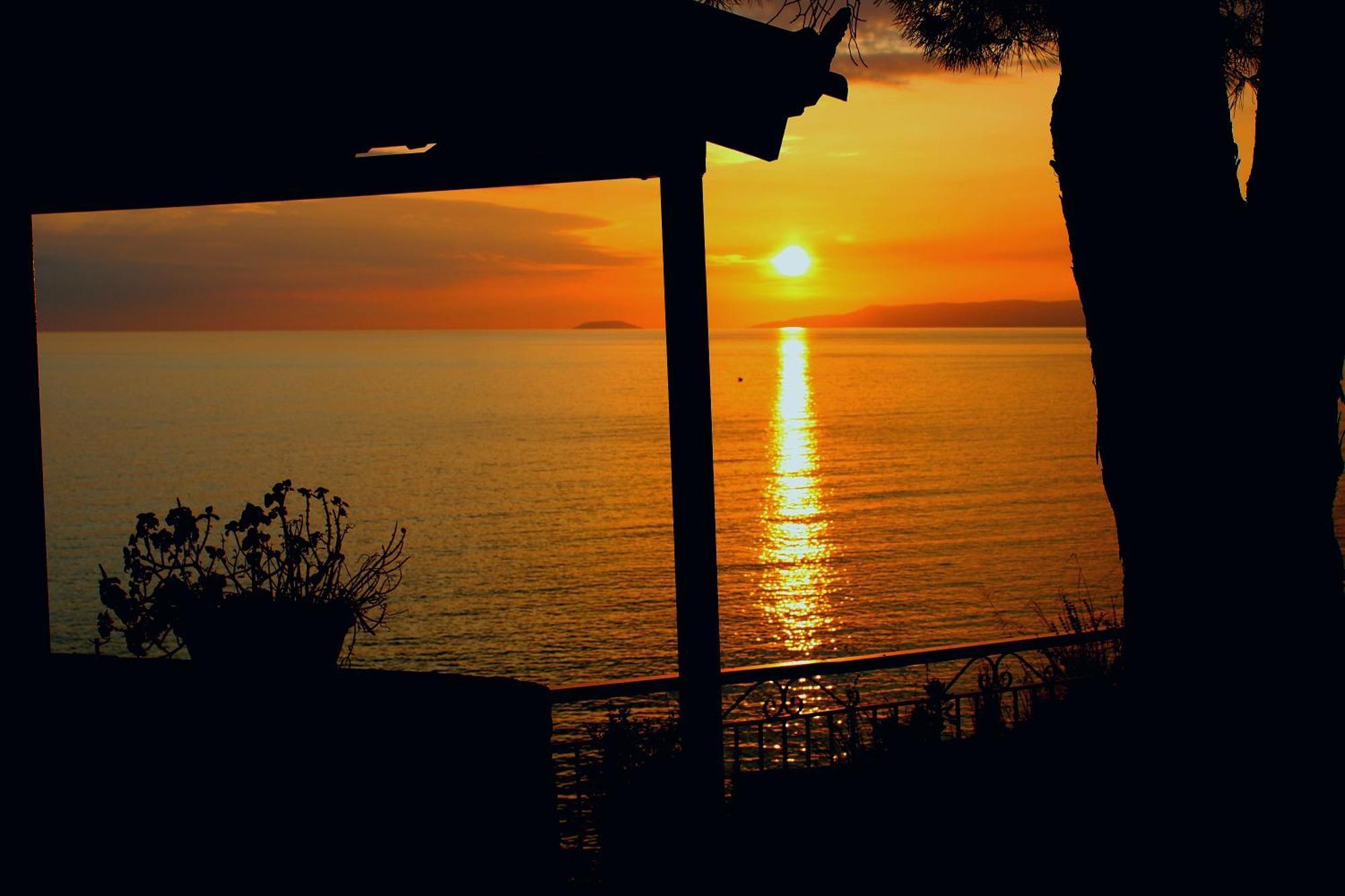 Sea And Sun Apartments 303 Ιδιωτικό Διαμέρισμα Kardamyli Exterior photo